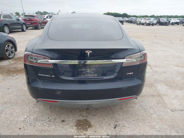 Tesla Model S Performance