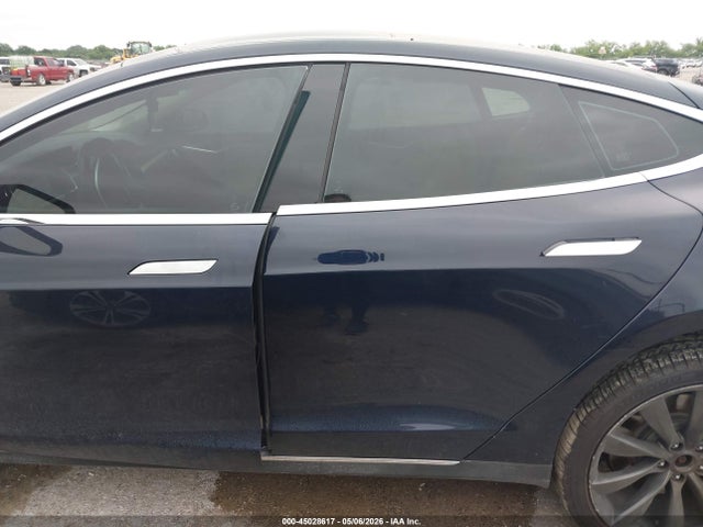 Tesla Model S Performance