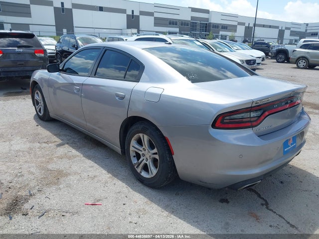Dodge Charger Sxt Rwd