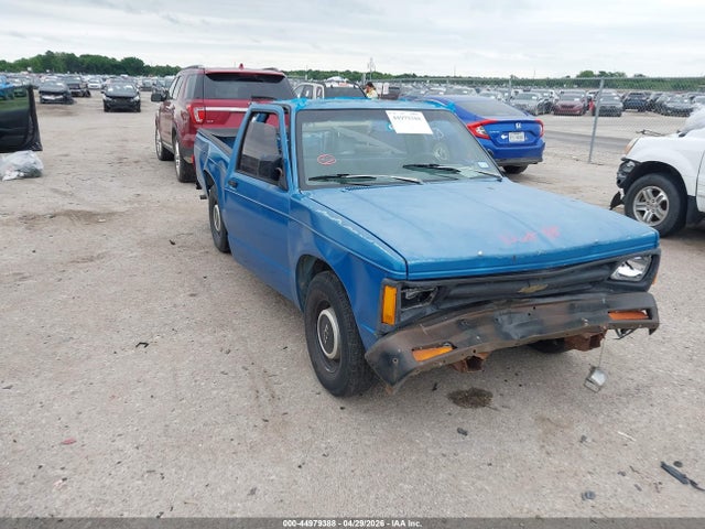 Salvage Chevrolet S Truck Image