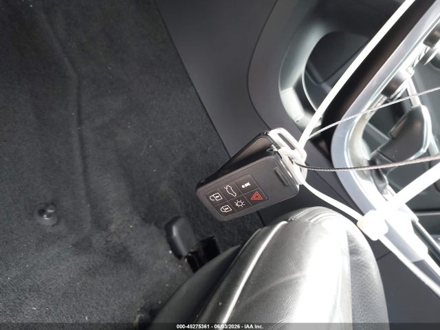Volvo S60 T5