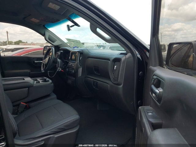 Chevrolet Silverado 1500 Custom
