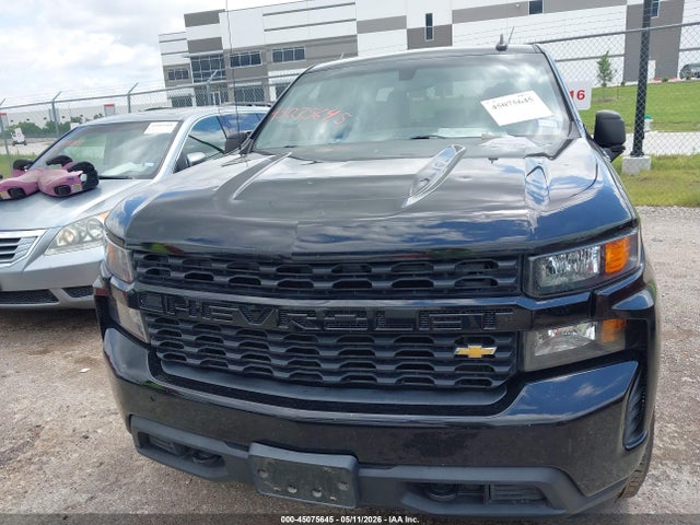 Chevrolet Silverado 1500 Custom