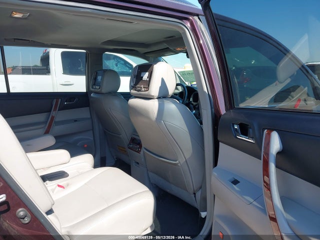 Toyota Highlander Limited V6