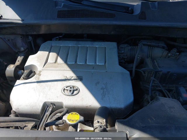 Toyota Highlander Limited V6