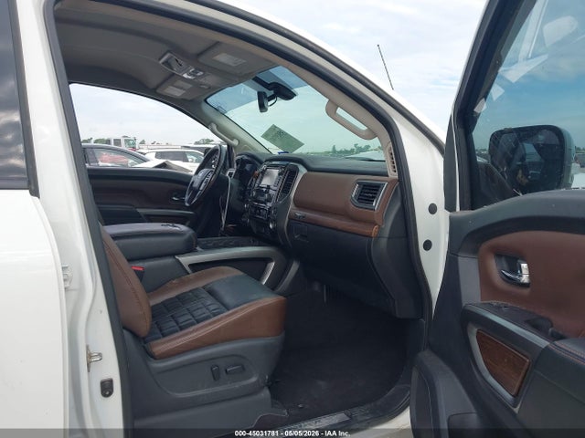 Nissan Titan Platinum Reserve