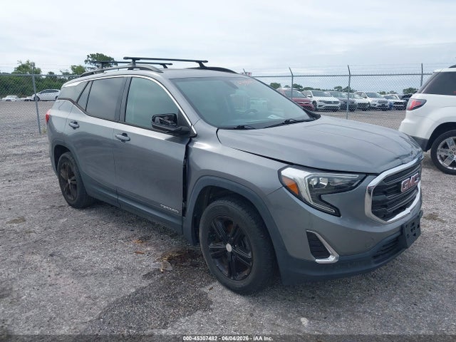 Salvage GMC Terrain Image
