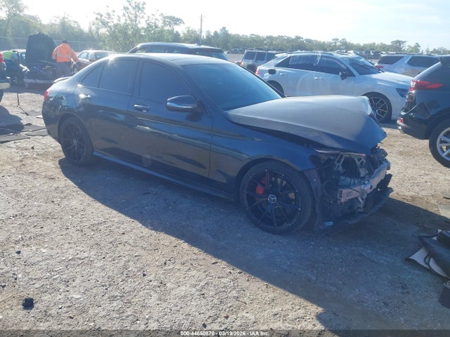 Salvage Mercedes-Benz C-Class Image