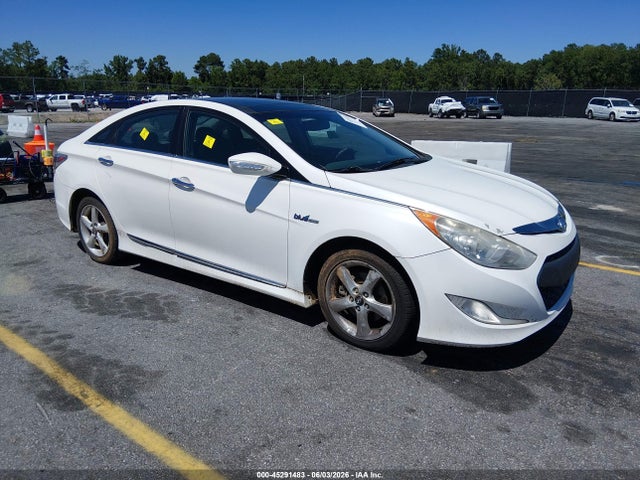Salvage Hyundai SONATA Image