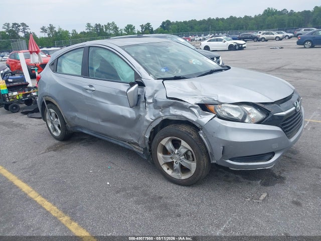Salvage Honda HR-V Image