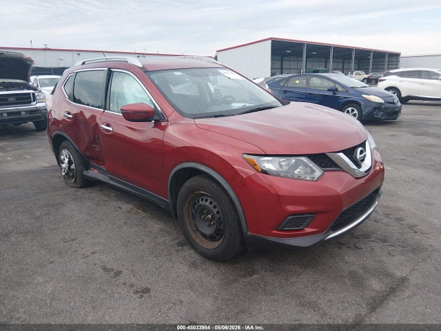 Salvage Nissan Rogue Image