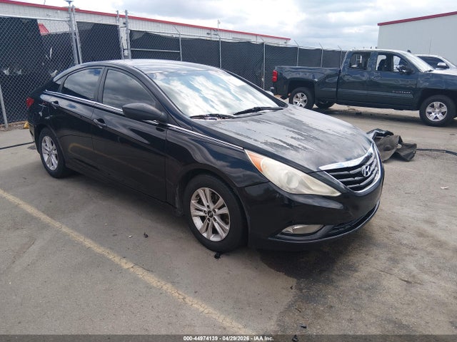 Salvage Hyundai SONATA Image