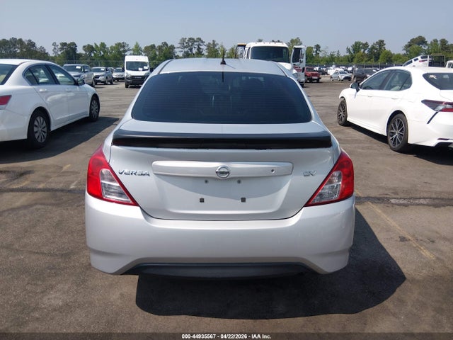 Nissan Versa 1.6 Sv