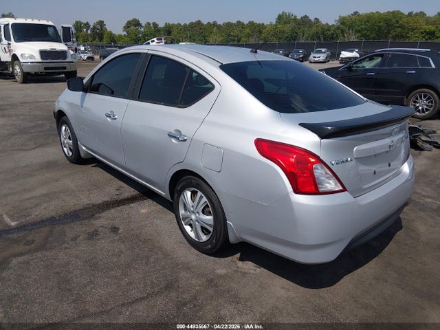 Nissan Versa 1.6 Sv