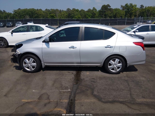 Nissan Versa 1.6 Sv