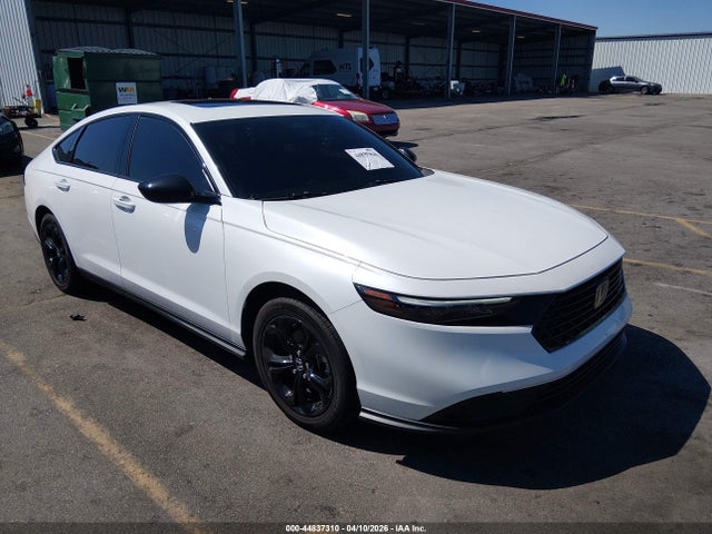 Salvage Honda Accord Image