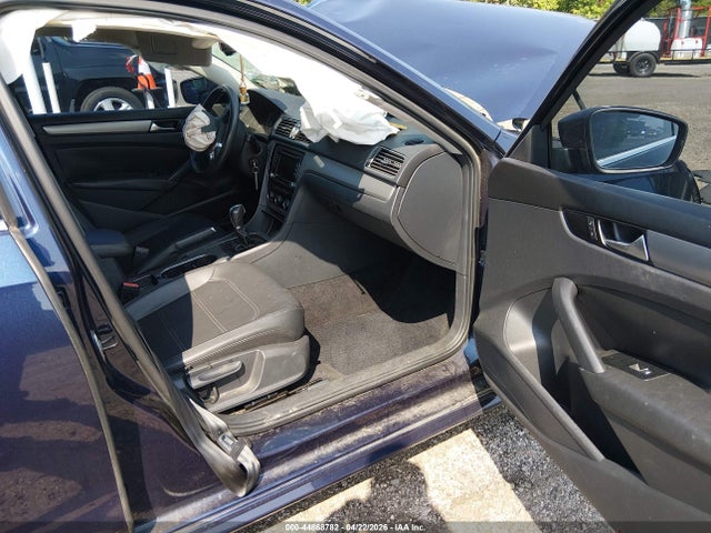 Volkswagen Passat 2.5l Se