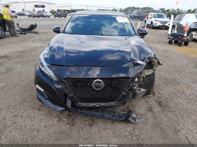 Nissan Altima Sr Fwd