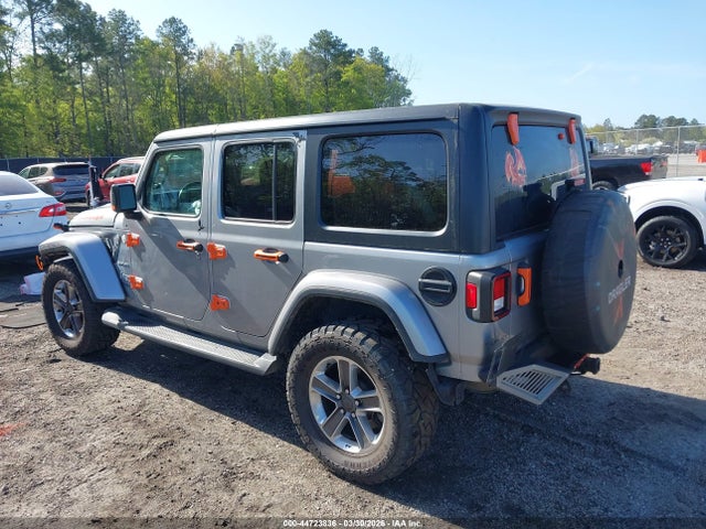 Jeep Wrangler Sahara 4x4