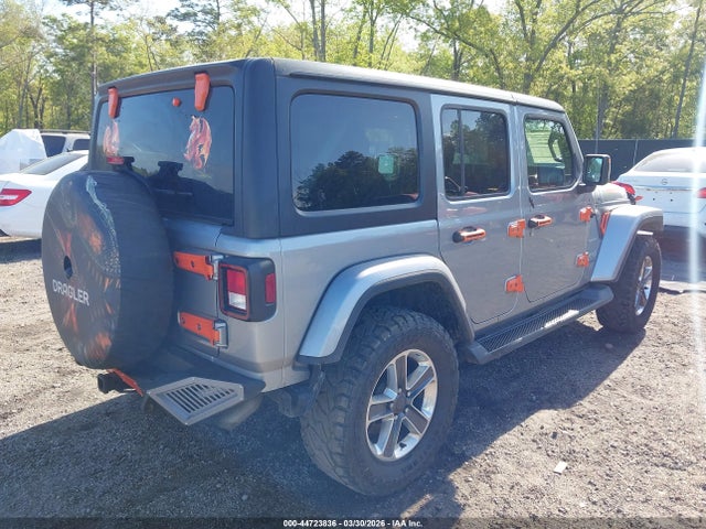 Jeep Wrangler Sahara 4x4