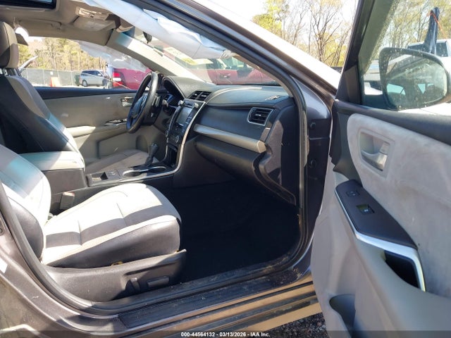 Toyota Camry Xse