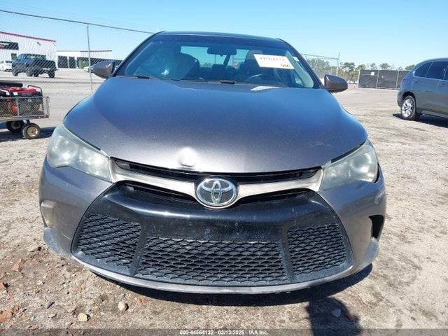 Toyota Camry Xse