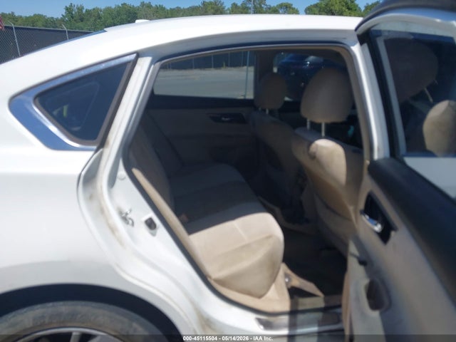 Nissan Altima 2.5 Sv