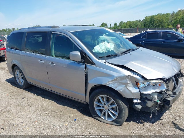 Salvage Dodge Grand Caravan Image