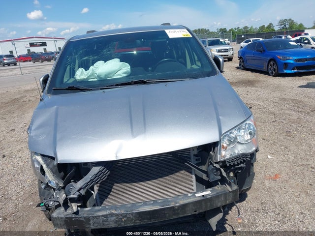 Dodge Grand Caravan Sxt