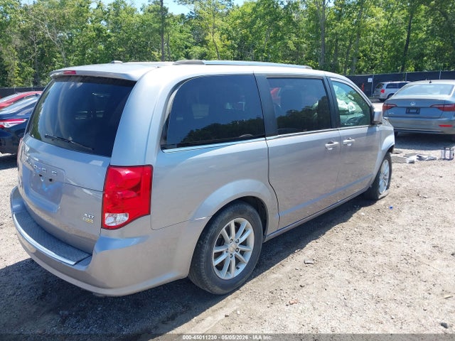 Dodge Grand Caravan Sxt