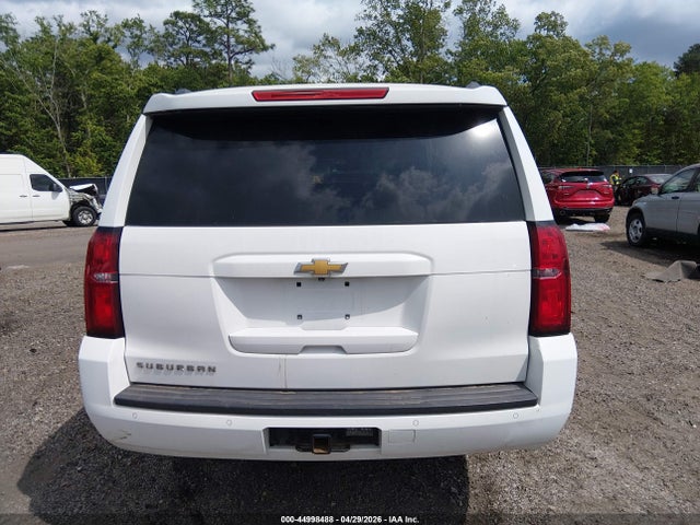 Chevrolet Suburban Lt