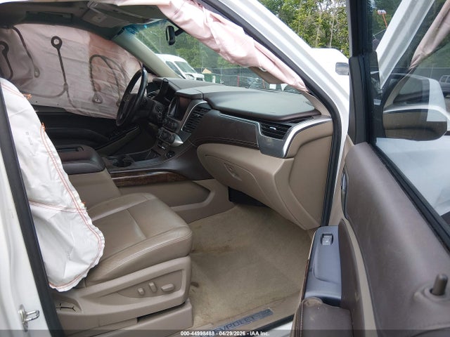Chevrolet Suburban Lt