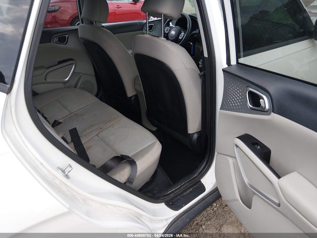 Kia Soul Lx