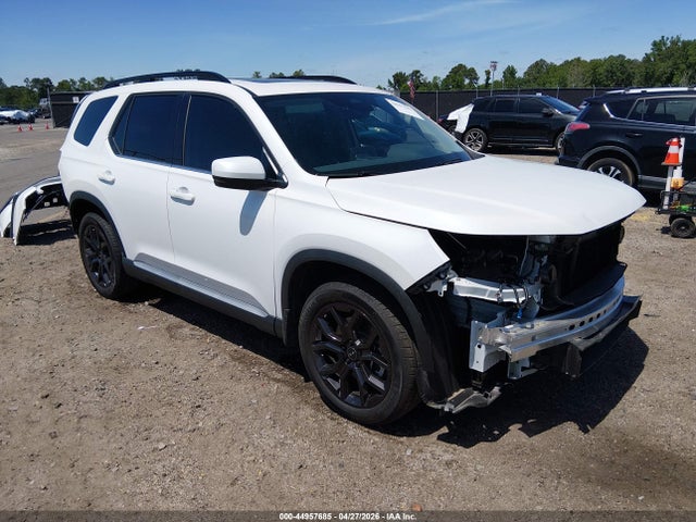 Salvage Honda Pilot Image