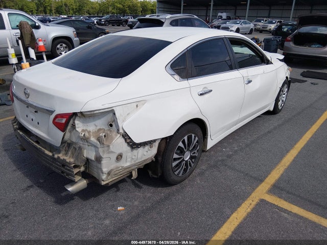 Nissan Altima 2.5 S