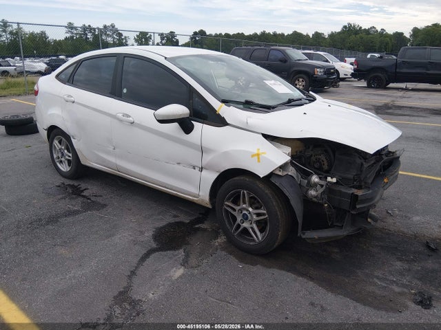 Salvage Ford Fiesta Image