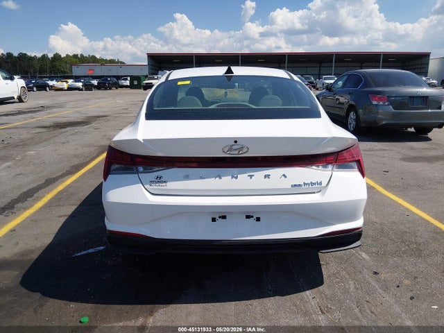 Hyundai ELANTRA Blue