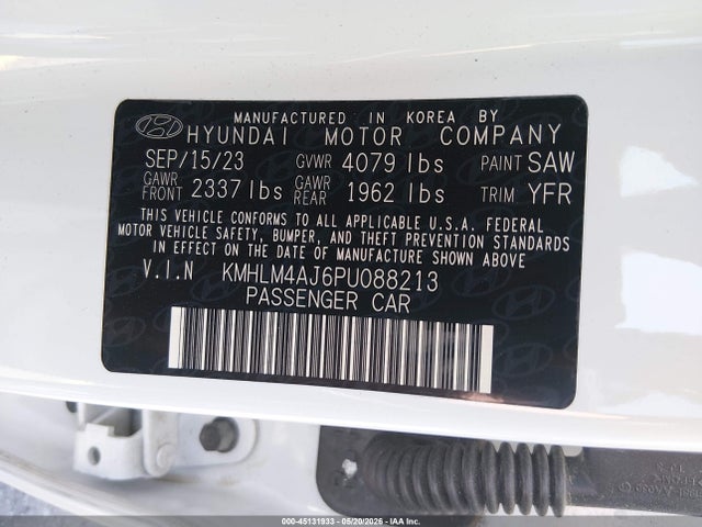 Hyundai ELANTRA Blue