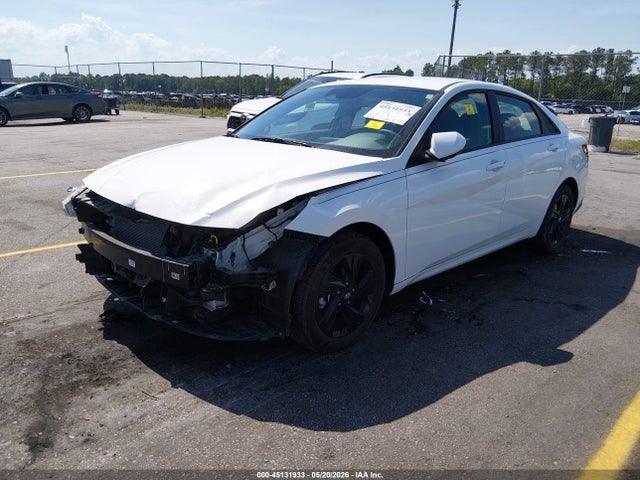 Hyundai ELANTRA Blue
