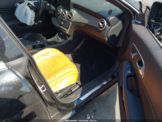 Mercedes-Benz Cla-class 4matic