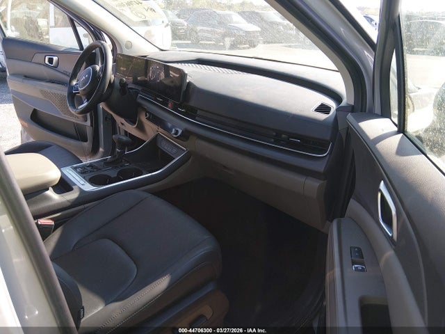 Kia Carnival Ex