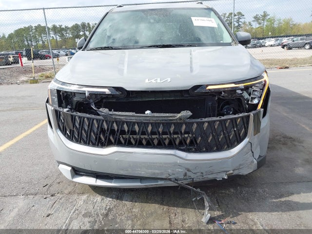 Kia Carnival Ex