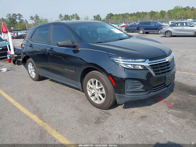 Salvage Chevrolet Equinox Image
