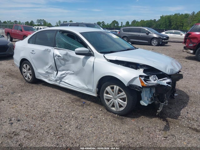 Salvage Volkswagen Jetta Image
