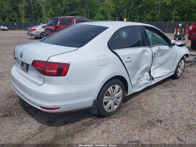 Volkswagen Jetta 1.4t S