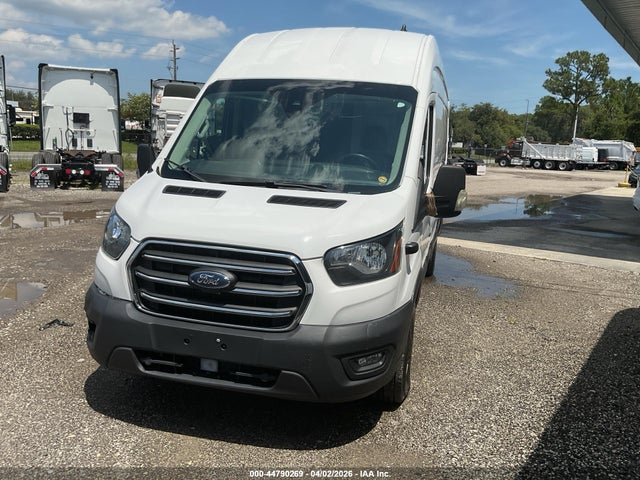 Salvage Ford Transit Image