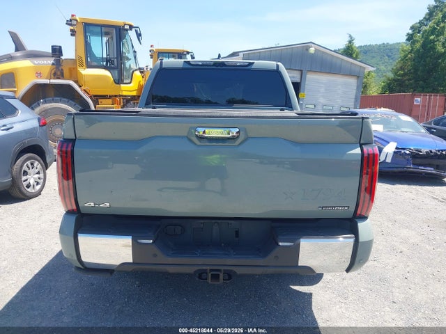 Toyota Tundra 1794 Edition Crewmax 5.5' Bed