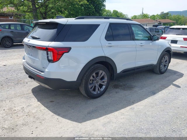 Ford Explorer Active