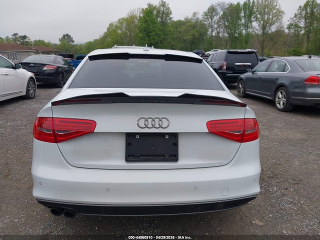 Audi A4 2.0t Premium