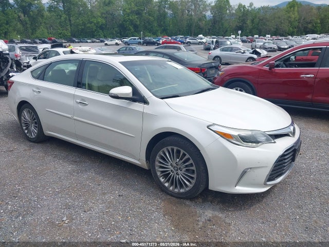 Salvage Toyota Avalon Image
